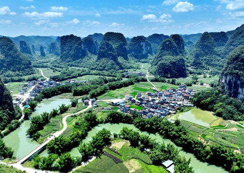 助力村落振兴&nbsp;&nbsp;广西河池市罗城县索求村集体参加补充耕地新机造