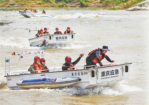 超大城市现代化治理，沉庆更佑装数”